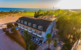 Prenses Sealine Beach Hotel